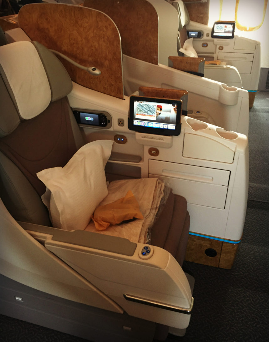 Emirates: 777 – Business Class